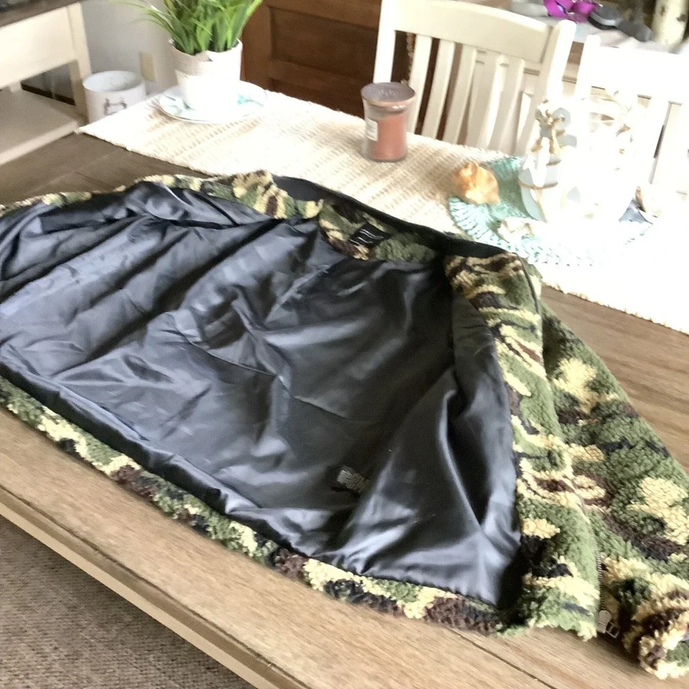 Sanctuary Camo Sherpa Jacket Full Zip Cozy Military Style ‎ Bomber Shacket XL